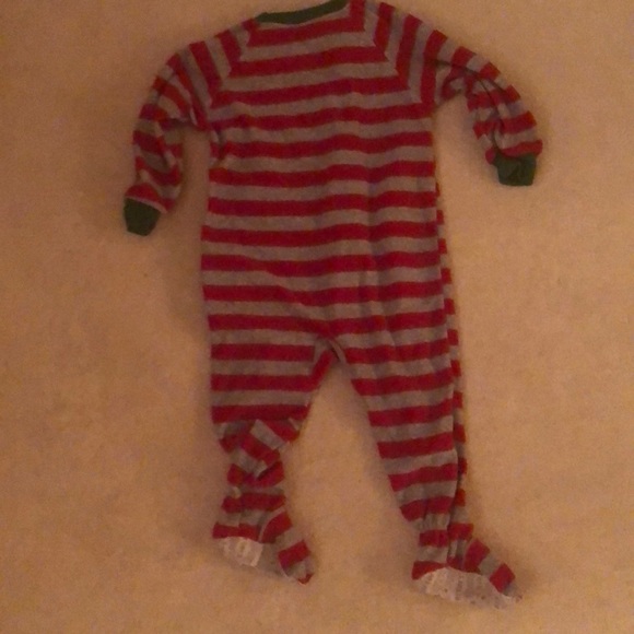 Holiday footsie pajamas - Picture 4 of 4